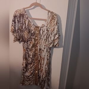 Chic Women's Blouse with Gold and Brown Accents